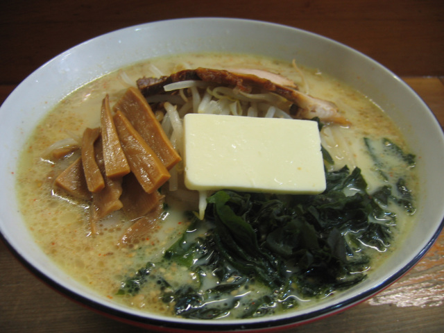 味噌カレー牛乳ラーメン